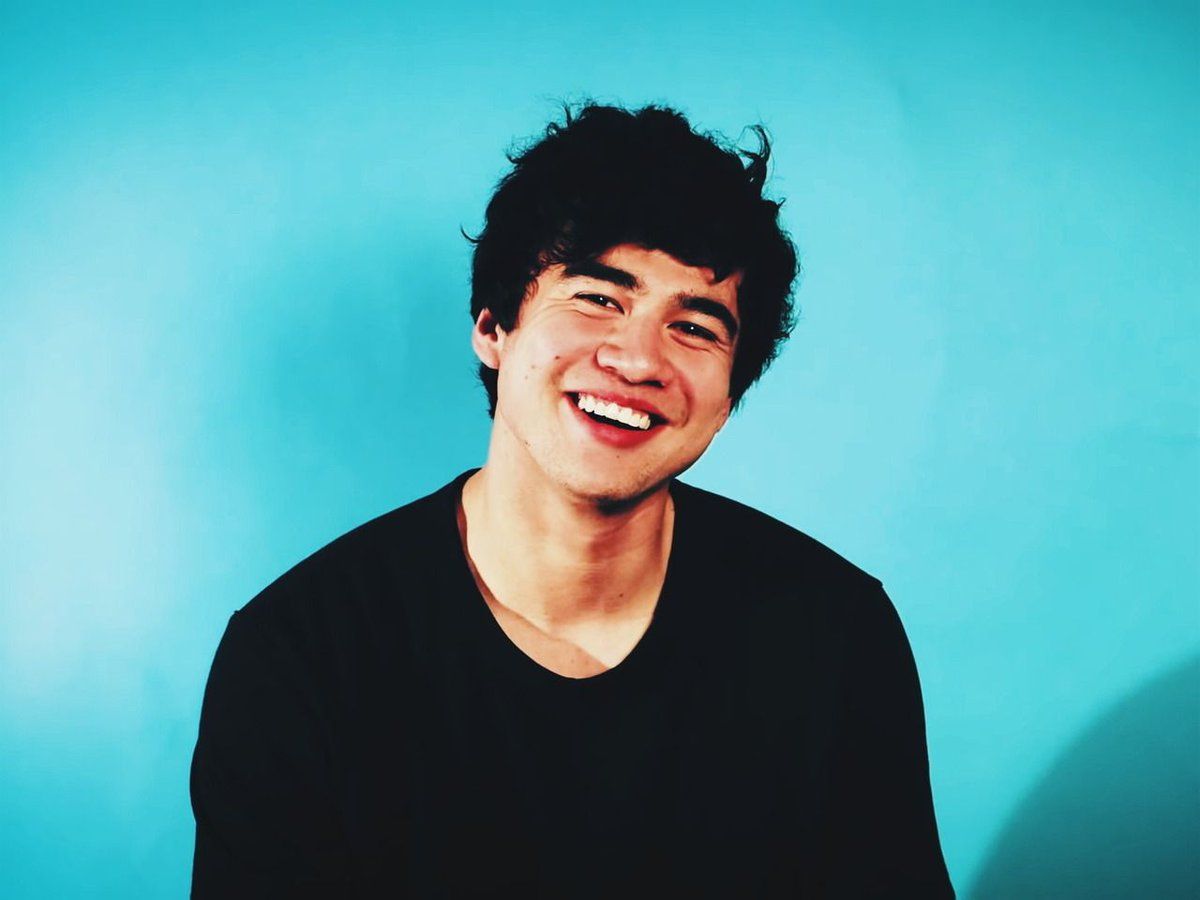 	Calum Hood	